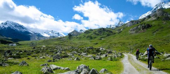 Mit dem E-Bike immer sitzend fahren - Bild: pixabay.com